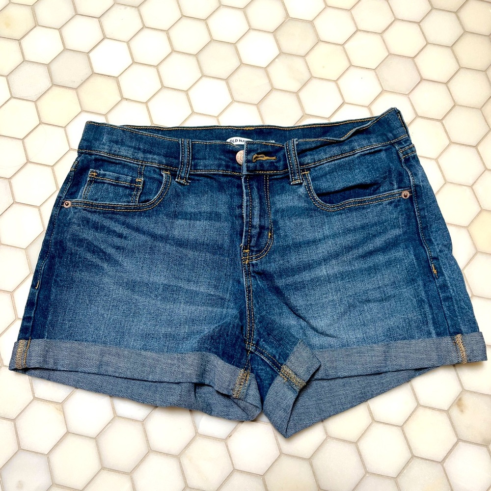 Size 2 old navy boyfriend short
